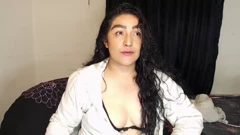 Snapshot of ppepittaaredd chatting on 09-15-25, 08:58 maryana online show from 09-15-25, 08:58