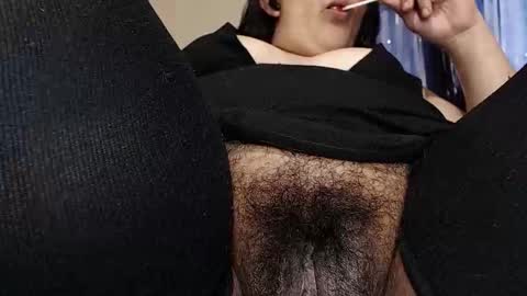 Snapshot of ppepittaaredd chatting on 10-27-25, 08:24 maryana online show from 10-27-25, 08:24