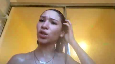 pr3ttynperla online show from 11-14-25, 09:35