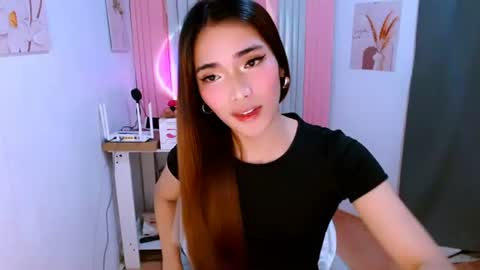 Snapshot of preciosa_banks69 chatting on 06-15-26, 10:28 preciosa_banks69 online show from 06-15-26, 10:28