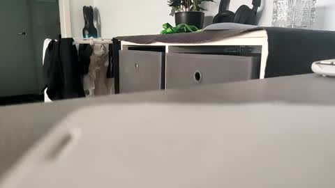 precummilker online show from 09-10-25, 05:51