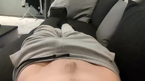 precummilker online show from 11-18-25, 07:18