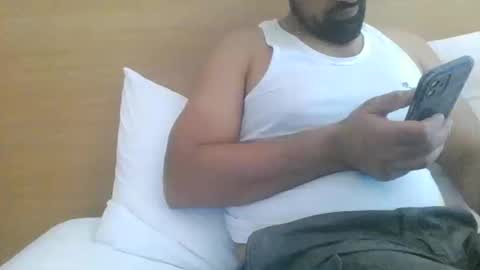 Snapshot of preetam_bbc chatting on 09-24-25, 09:45 preetam_bbc online show from 09-24-25, 09:45