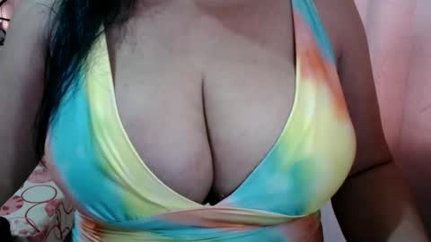 WELCOME IM SINGLE PREGNANT REALLY HARD TO BE A SINGLE WITH TWIN SO PLS STOP BEING RUDELIARWASTING TIME. BE CONSIDERATE. TNX online show from 11-19-25, 11:38