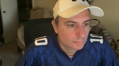 preppyguyintokink1 online show from 12-21-25, 05:42