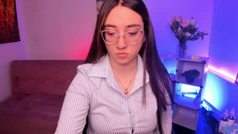 Camila  online show from 06-15-26, 12:29
