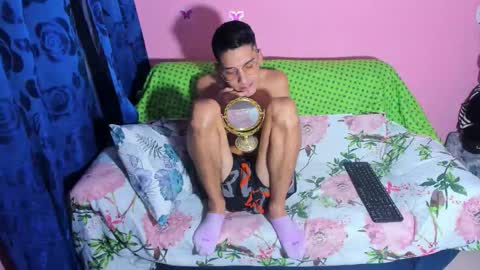 PRESSURE online show from 02-11-26, 08:41