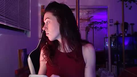 PrettiBritti online show from 02-10-26, 09:02
