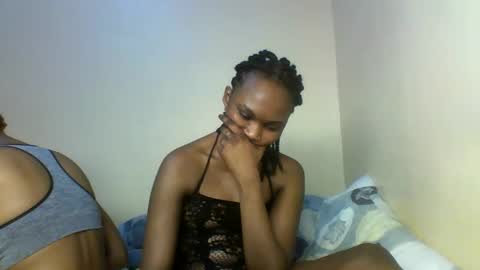Snapshot of prettie_candy9 chatting on 10-06-25, 02:42 Prettie candy9 online show from 10-06-25, 02:42