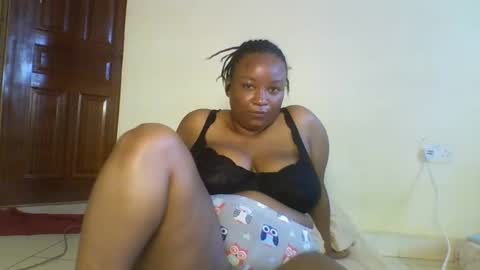 Snapshot of prettie_diva0 chatting on 09-18-25, 12:40 Prettie diva online show from 09-18-25, 12:40