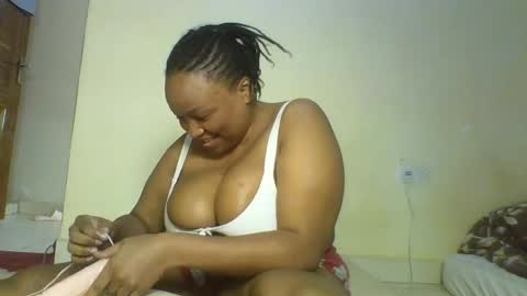 Snapshot of prettie_diva0 chatting on 09-20-25, 12:55 Prettie diva online show from 09-20-25, 12:55