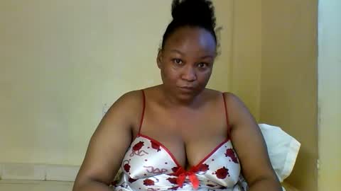 Snapshot of prettie_diva0 chatting on 10-12-25, 03:00 Prettie diva online show from 10-12-25, 03:00