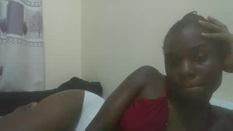 prettiest_doll online show from 12-17-25, 01:06