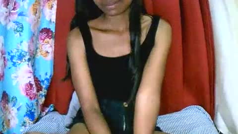 Snapshot of prettiethalia chatting on 11-14-25, 09:08 prettiethalia online show from 11-14-25, 09:08