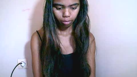 Snapshot of prettiethalia chatting on 02-19-26, 09:38 prettiethalia online show from 02-19-26, 09:38