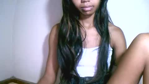 Snapshot of prettiethalia chatting on 03-04-26, 07:20 prettiethalia online show from 03-04-26, 07:20