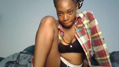 Snapshot of pretty8871 chatting on 04-23-26, 07:52 Pretty online show from 04-23-26, 07:52