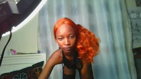 pretty__lisa online show from 04-11-26, 09:24