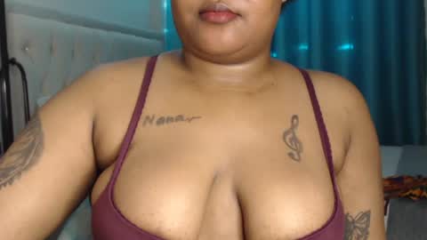 Snapshot of pretty_annah chatting on 06-21-26, 01:57 Annah online show from 06-21-26, 01:57
