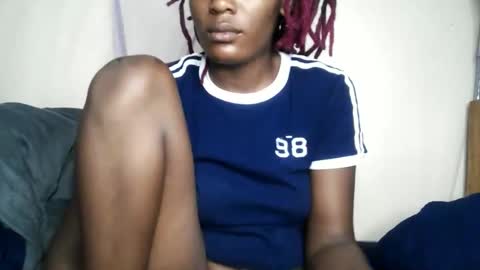 Snapshot of pretty_ass07 chatting on 05-18-26, 02:18 pretty_ass07 online show from 05-18-26, 02:18
