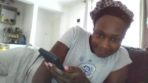 Snapshot of pretty_beib chatting on 07-25-26, 07:50 Karol online show from 07-25-26, 07:50
