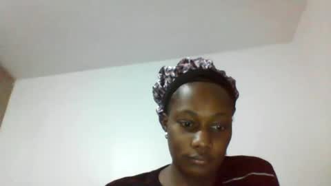 Snapshot of pretty_beib chatting on 07-29-26, 05:16 Karol online show from 07-29-26, 05:16