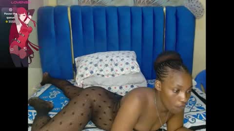 pretty beiby online show from 10-30-25, 03:19