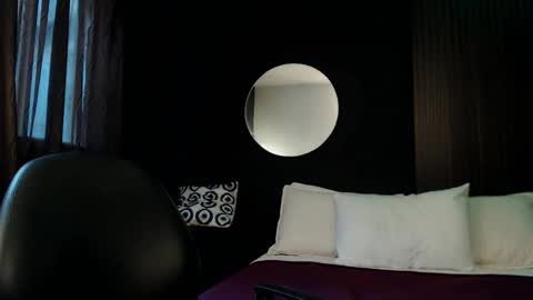 pretty_cristal22 online show from 01-15-26, 01:05