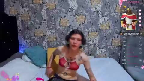 pretty_cristal22 online show from 07-11-26, 01:30