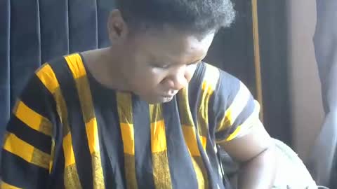 Snapshot of pretty_gaal chatting on 12-15-24, 11:34 pretty_gaal online show from 12-15-24, 11:34