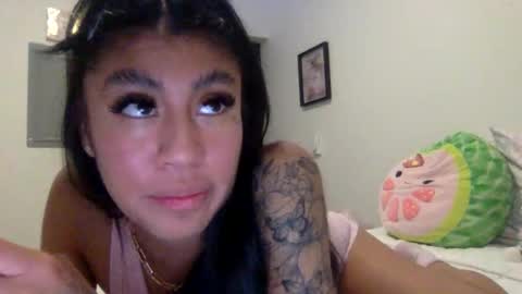 pretty_girl828687 online show from 02-06-26, 01:36