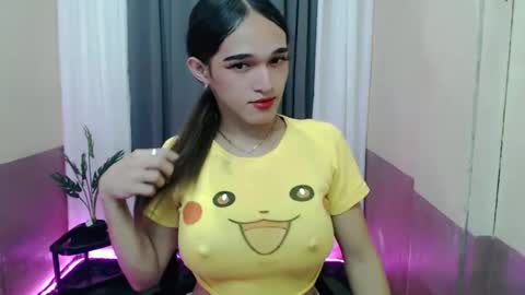 pretty_lady_kitty online show from 04-01-26, 11:33