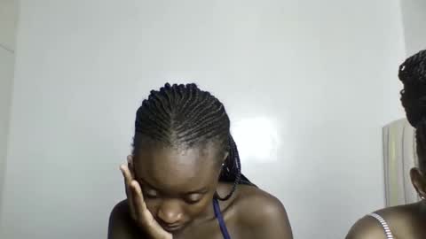 pretty luv1 online show from 02-24-26, 09:02