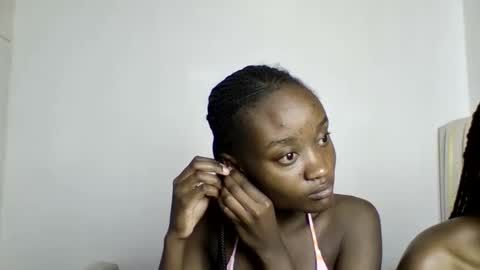 pretty luv1 online show from 02-26-26, 09:19