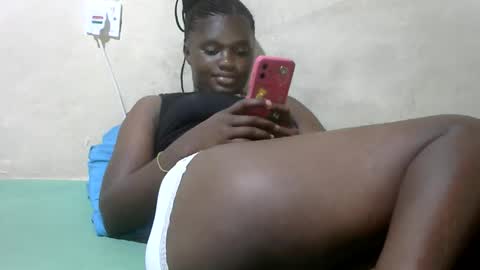 pretty_melan online show from 03-15-26, 05:19