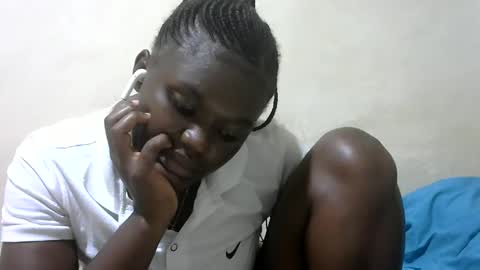 pretty_melan online show from 03-21-26, 06:11