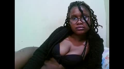 Snapshot of pretty_mellan chatting on 02-07-25, 03:55 pretty_mellan online show from 02-07-25, 03:55