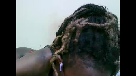 Snapshot of pretty_mellan chatting on 03-07-25, 12:12 pretty_mellan online show from 03-07-25, 12:12