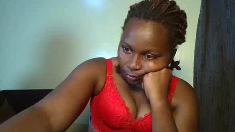 Essy online show from 01-13-26, 04:56