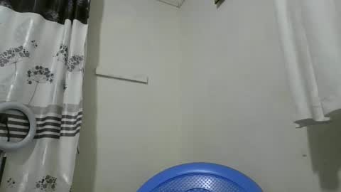 pretty_petite_ebony online show from 11-17-25, 09:31