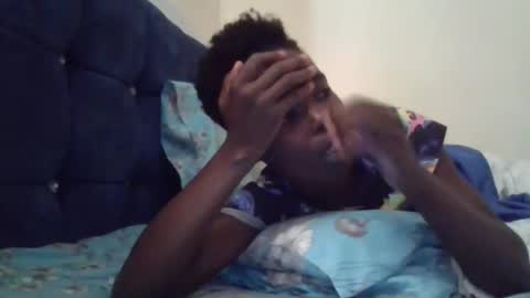 pretty_petite_ebony online show from 11-21-25, 07:51