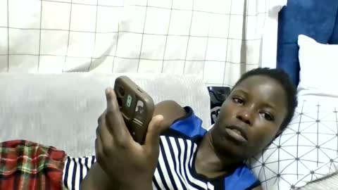 pretty_petite_ebony online show from 06-11-26, 06:22