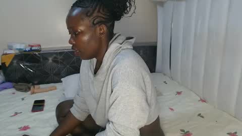 Essy online show from 09-11-25, 06:24