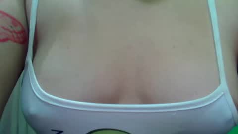 Snapshot of pretty_stela chatting on 02-19-25, 01:39 pretty stela online show from 02-19-25, 01:39