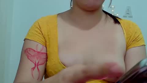 Snapshot of pretty_stela chatting on 03-10-25, 12:26 pretty stela online show from 03-10-25, 12:26