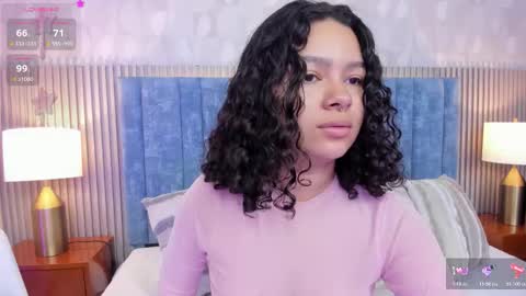 Daisy Flower online show from 11-23-25, 01:38