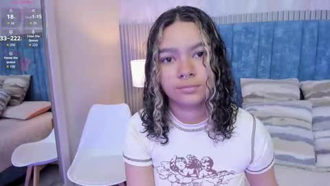 Daisy Flower online show from 02-06-26, 01:54