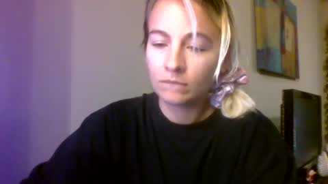 Snapshot of prettybabypetite chatting on 03-31-26, 05:46 Missy Jack online show from 03-31-26, 05:46