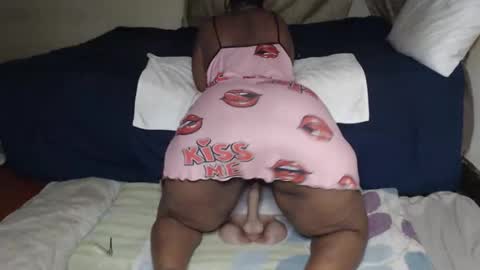 Cindy online show from 05-22-26, 01:35