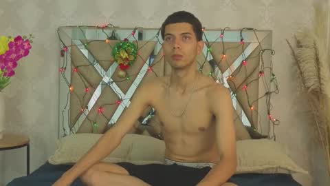 Camilo online show from 12-22-25, 03:47